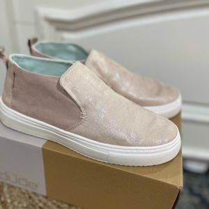 Women’s Hey Dude Sneakers